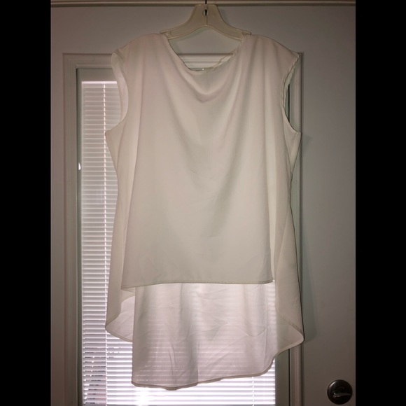 Cupio Tops - Cupio NWT Top